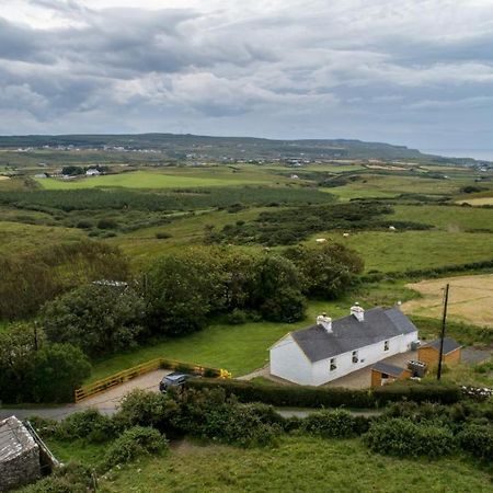 Yellow Cottage, Doolin Knockfin Cross Roads エクステリア 写真